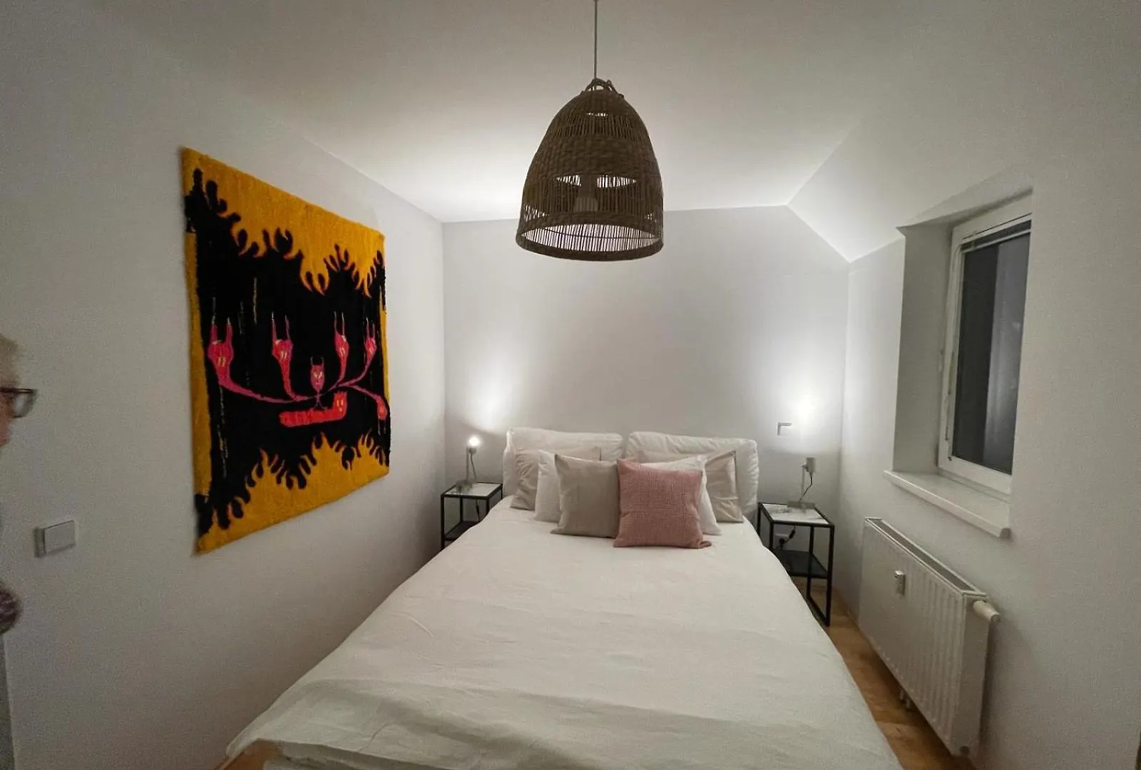 Traumwohnung Mit Balkon Im 17 Bezirk Vienna 0*,  Austria